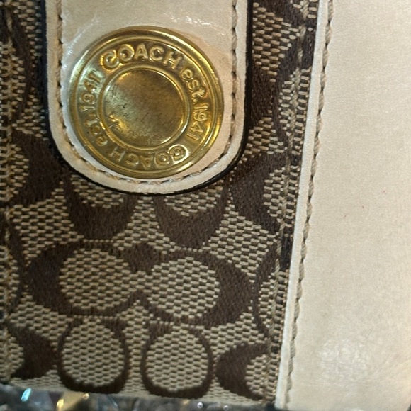 Vintage Coach Ergo Bifold Mini Wallet. Retail $168.00 - Picture 3 of 9